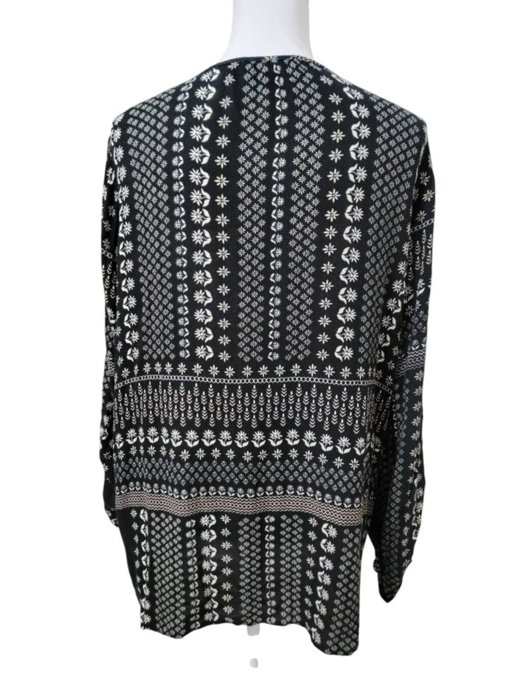 Zac & Rachel Size XL Black & White Bohemian Style / Peasant Blouse - Picture 7 of 16